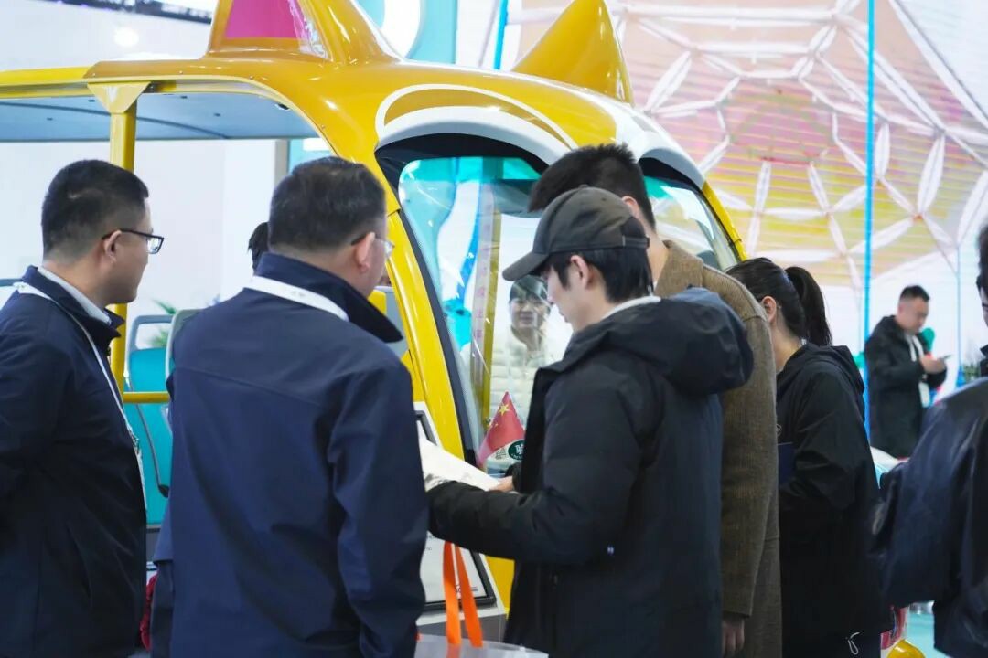 誠(chéng)邀共赴 | 宇通專用車(chē)與您相約2025 中國(guó)(鄭州)旅游休閑娛樂(lè)產(chǎn)業(yè)博覽會(huì) 誠(chéng)邀共赴 | 宇通專用車(chē)與您相約2025 中國(guó)(鄭州)旅游休閑娛樂(lè)產(chǎn)業(yè)博覽會(huì)