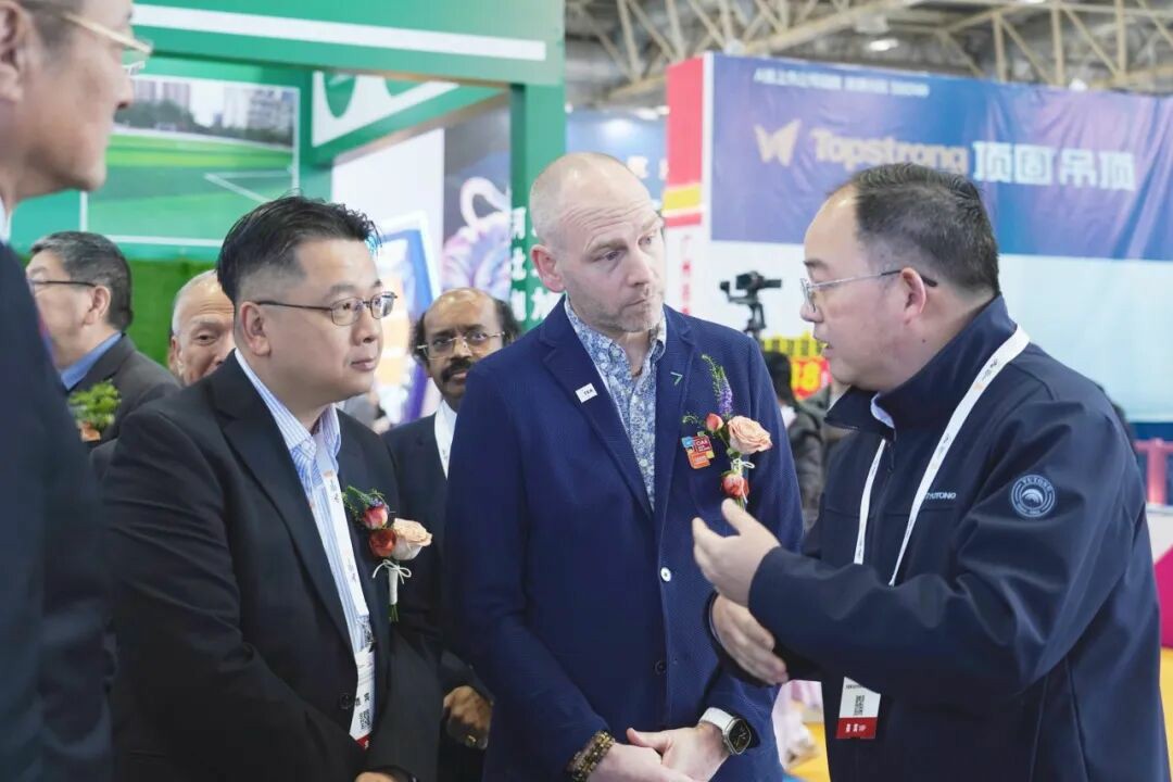 誠(chéng)邀共赴 | 宇通專用車(chē)與您相約2025 中國(guó)(鄭州)旅游休閑娛樂(lè)產(chǎn)業(yè)博覽會(huì) 誠(chéng)邀共赴 | 宇通專用車(chē)與您相約2025 中國(guó)(鄭州)旅游休閑娛樂(lè)產(chǎn)業(yè)博覽會(huì)